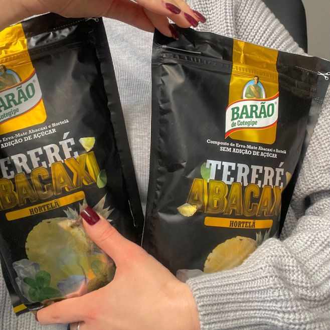 Tropical vibes in this cold weather 🍍❄️ This yerba mate mix brings together the sweet, fruity taste of pineapple and a...